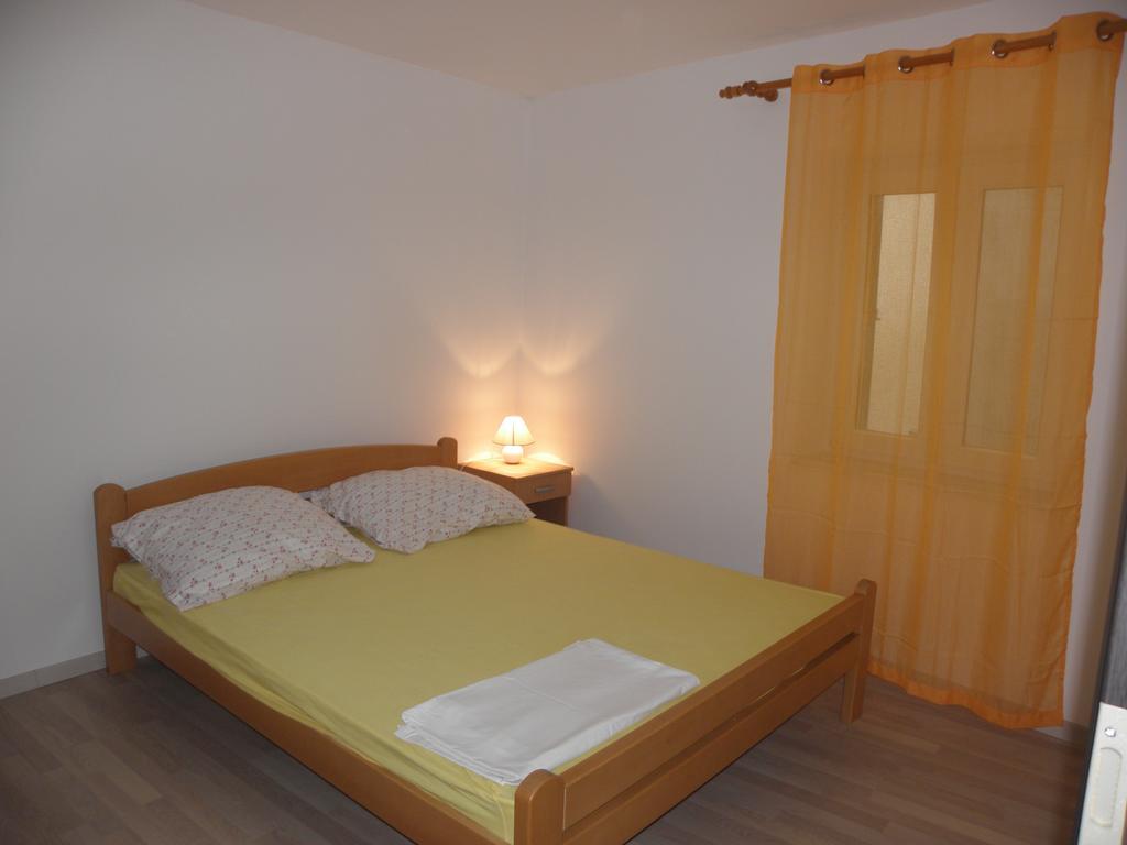 Apartment Jartic بيتينا المظهر الخارجي الصورة